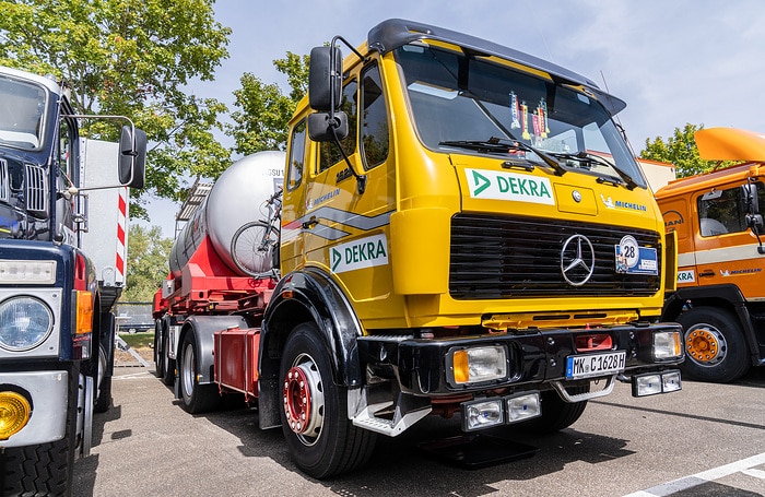 130 years of trucks: Mercedes-Benz Trucks kicks off the “Deutschlandfahrt” 2026 at Wörth plant