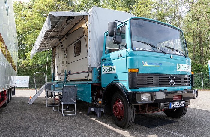 130 years of trucks: Mercedes-Benz Trucks kicks off the “Deutschlandfahrt” 2026 at Wörth plant