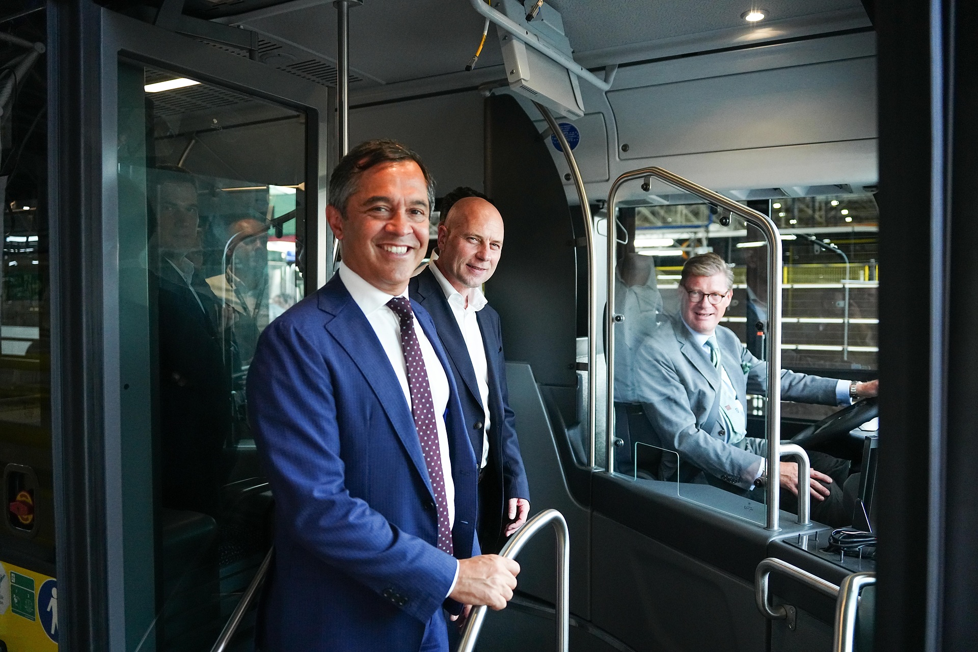 Im Auftrag von Daimler Buses und Mercedes-Benz Türk: Otokar startet die Produktion des Mercedes-Benz Conecto