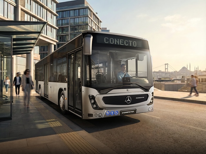 Im Auftrag von Daimler Buses und Mercedes-Benz Türk: Otokar startet die Produktion des Mercedes-Benz Conecto