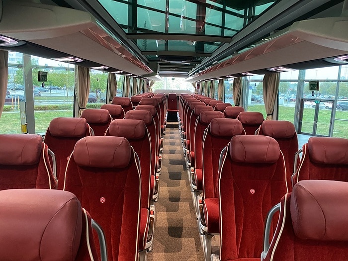 Neuer Setra Reisebus für Hermann Hock würdigt die Markenhistorie