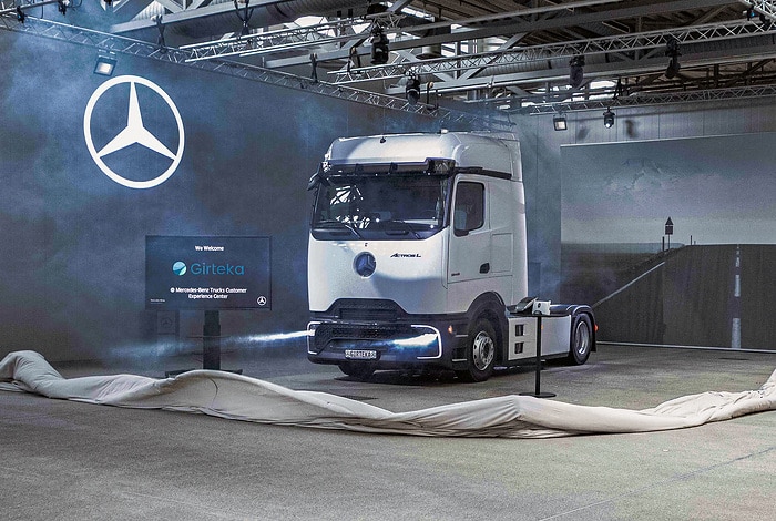 Mercedes-Benz Trucks und Girteka vereinbaren Lieferung von 900 neuen Actros L ProCabin
