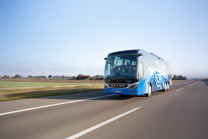 Daimler Buses and Partners Reach Important Milestone on the Road to the Electric Coach