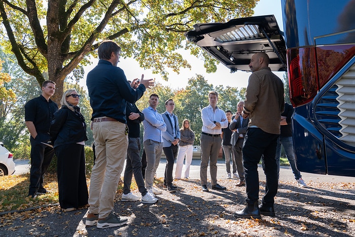 Daimler Buses and Partners Reach Important Milestone on the Road to the Electric Coach