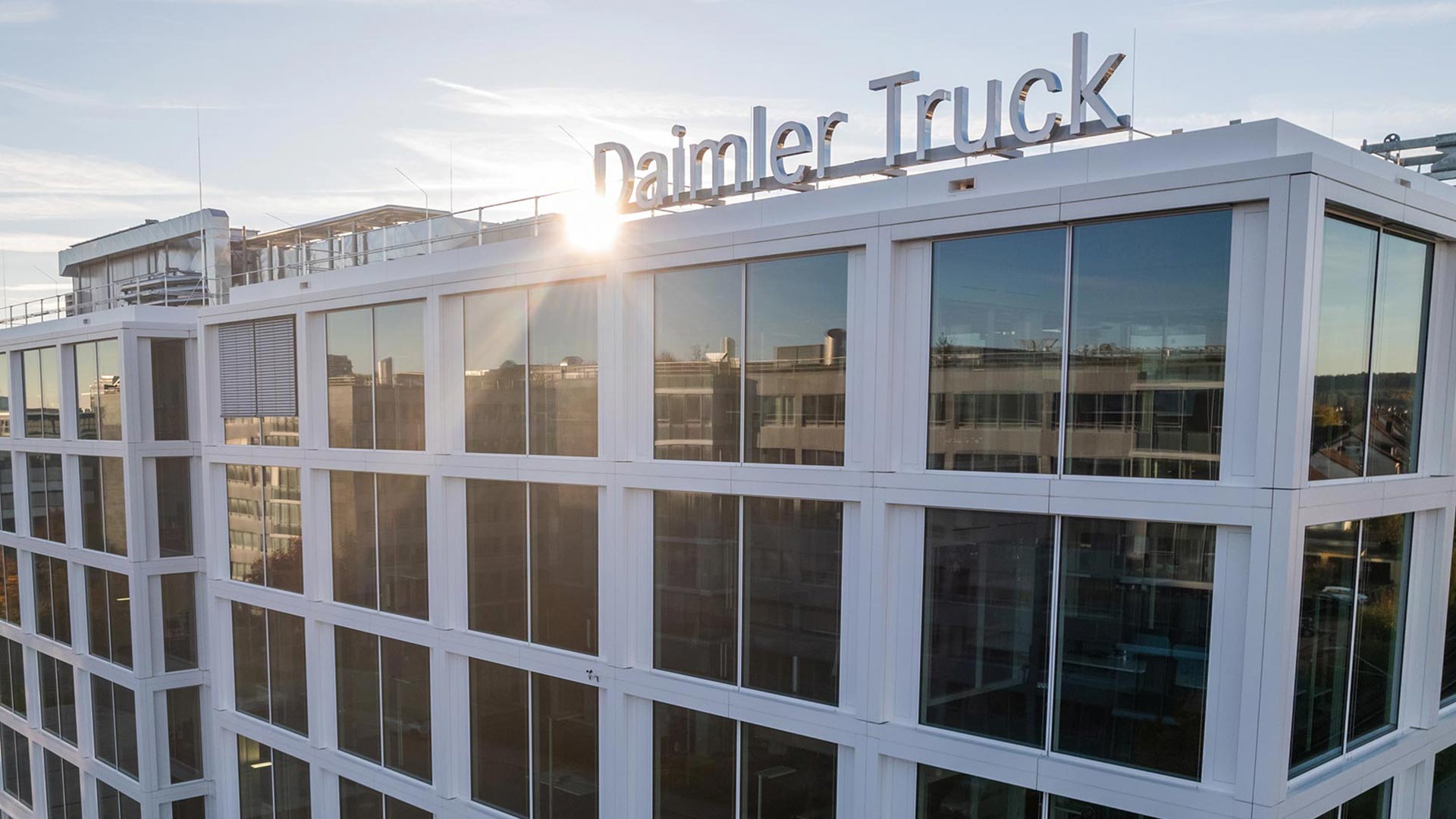 Visual Daimler Truck Q1 2024