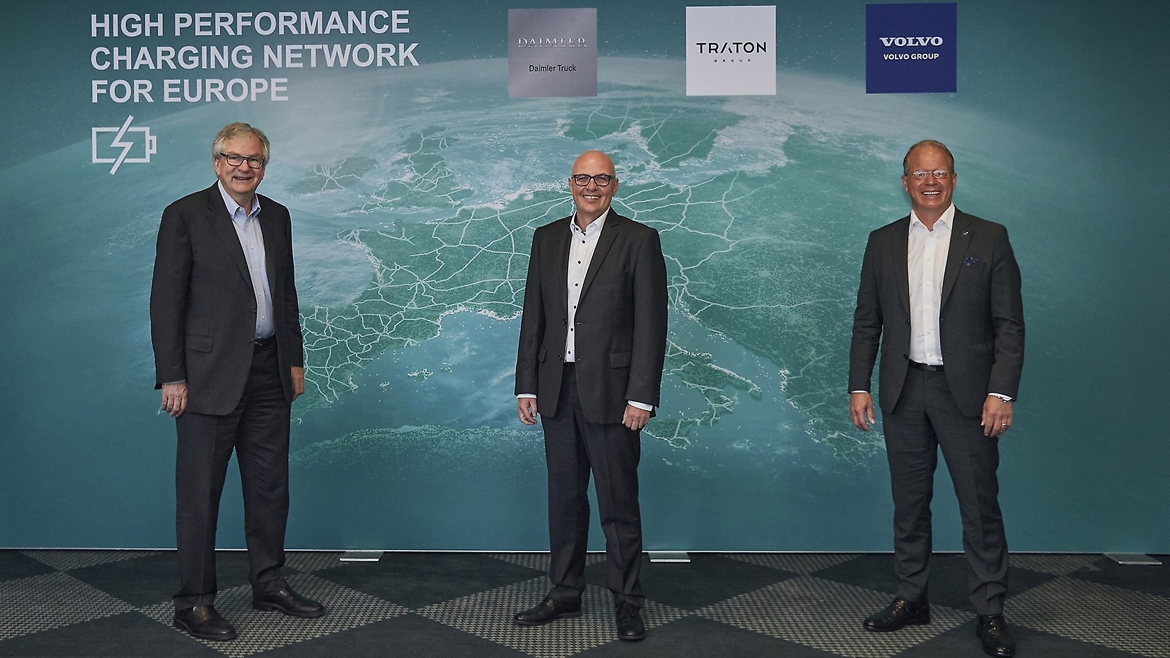 From left: Martin Daum, CEO Daimler Truck; Matthias Gründler, CEO TRATON GROUP and Martin Lundstedt, President and CEO Volvo Group.