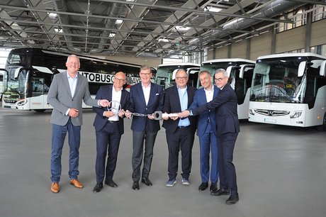 Volltreffer: Autobus Oberbayern und Bus-Verkehr Berlin übernehmen 24 Mercedes Benz Tourismo Reisebusse